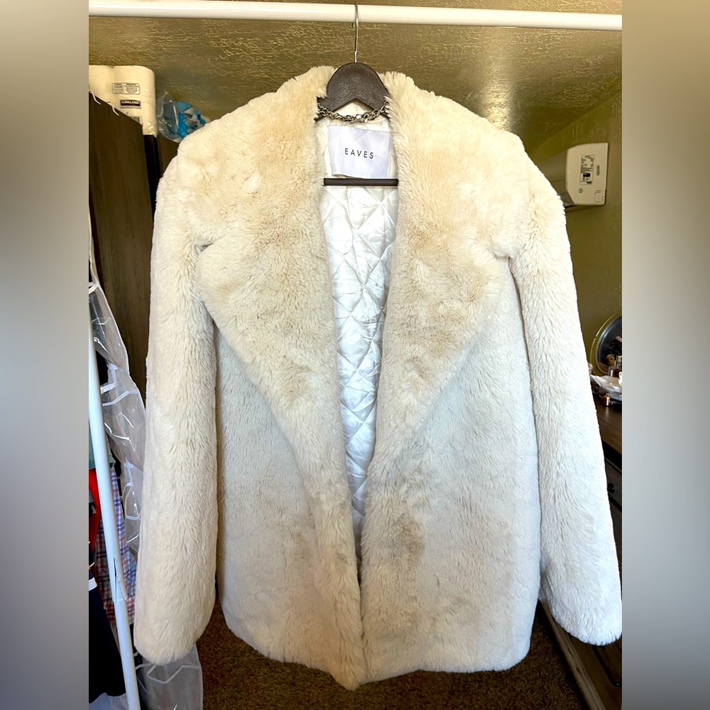 Biege Faux Fur Jacket size Large/XL
